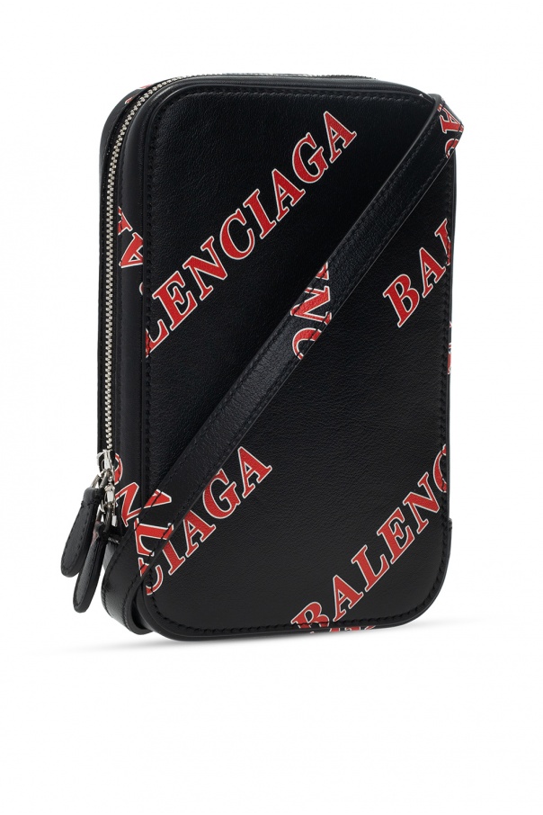 Black get the app Balenciaga - SchaferandweinerShops Canada